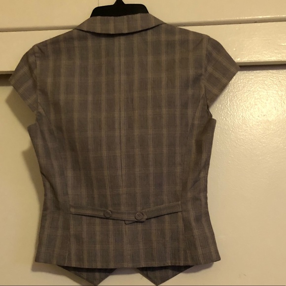 H&M Plaid Vest - Picture 2 of 6